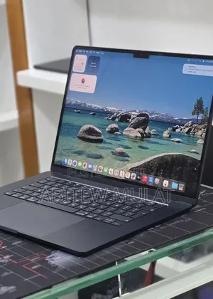 New Laptop Apple MacBook Air 2025 M4 16GB Apple M4 SSD 256GB