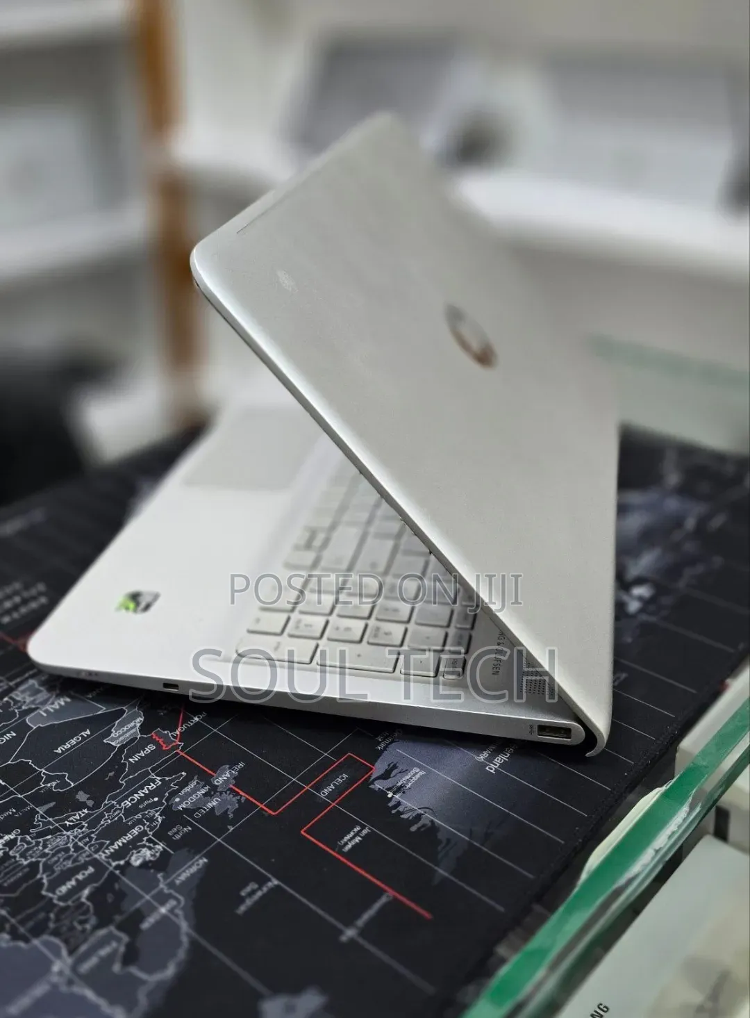New Laptop HP Envy 15 12GB Intel Core i5 HDD+SSD 1T