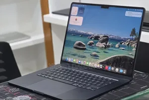 New Laptop Apple MacBook Air 2025 M4 16GB Apple M4 SSD 256GB