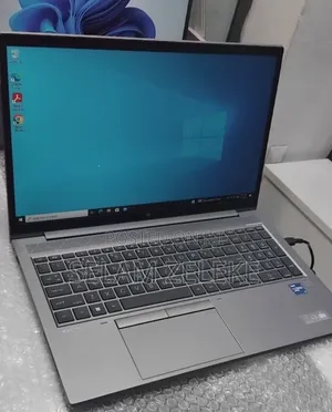 New Laptop HP 16GB Intel Core i7 SSD 512GB