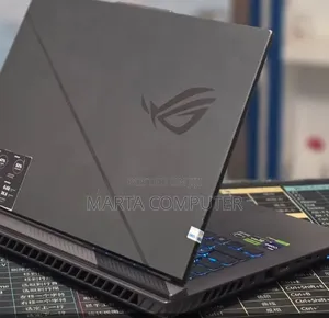New Laptop Asus ROG Strix G15 16GB Intel Core i9 SSD 1T