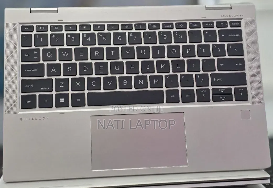 New Laptop HP EliteBook 830 G8 32GB Intel Core i7 SSD 512GB