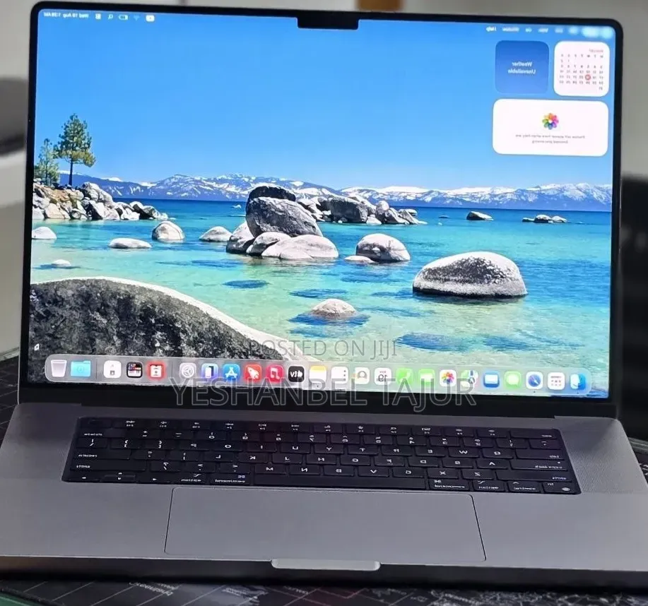 New Laptop Apple MacBook Pro 2020 M1 32GB Apple M1 Pro SSD 512GB