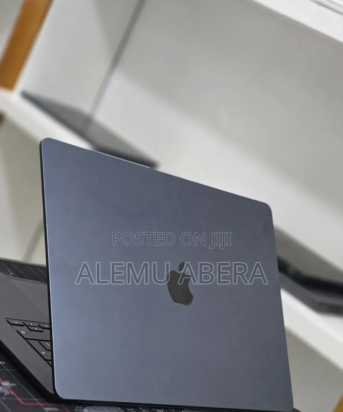New Laptop Apple MacBook Air 2025 M4 16GB Apple M4 SSD 256GB