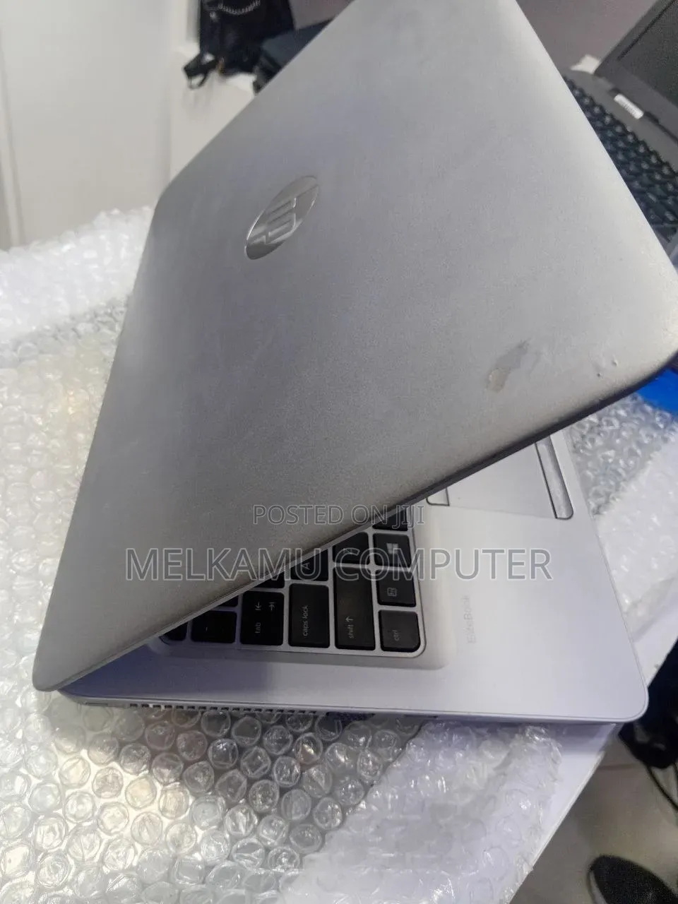 New Laptop HP EliteBook 820 G3 8GB Intel Core i5 HDD 1T