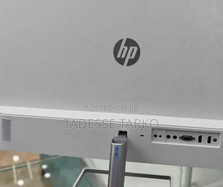 HP 27 Inch Monitor