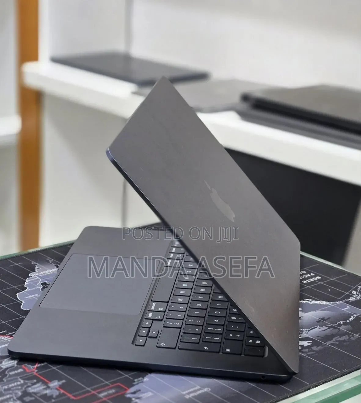 New Laptop Apple MacBook Air 2025 M4 16GB Apple M4 SSD 256GB