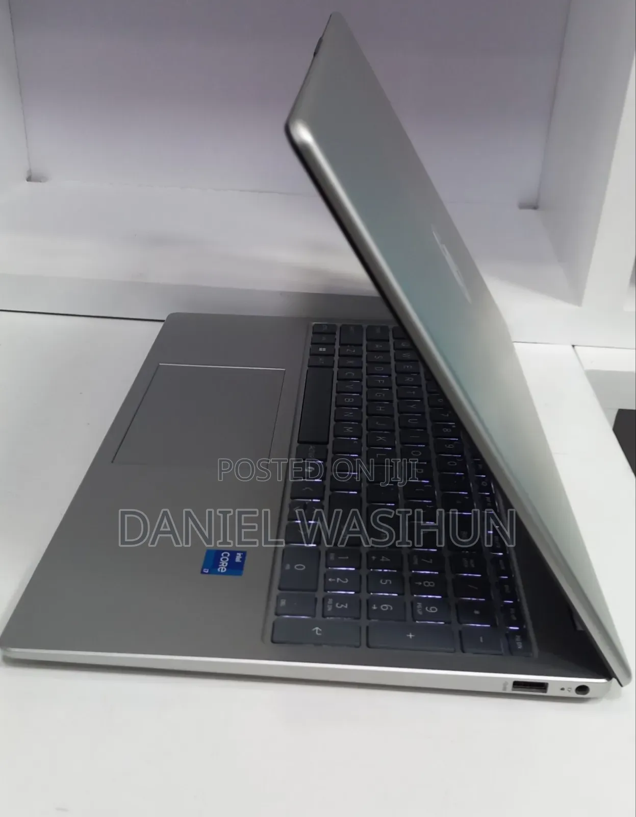 New Laptop HP ProBook 440 G10 16GB Intel Core i7 SSD 512GB
