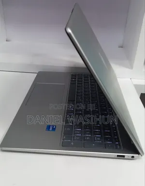New Laptop HP ProBook 440 G10 16GB Intel Core i7 SSD 512GB