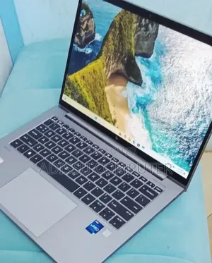 New Laptop HP ZBook 14 16GB Intel Core i7 SSD 512GB
