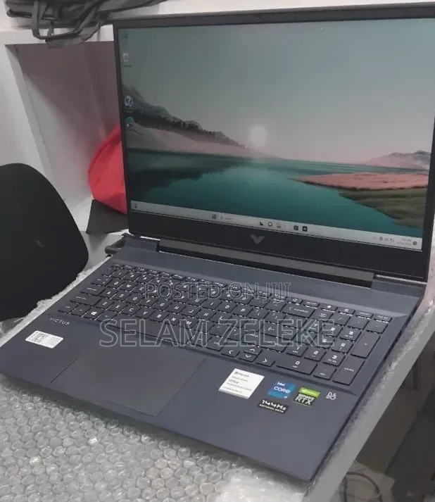 New Laptop HP Victus 16 16GB Intel Core i7 SSD 512GB