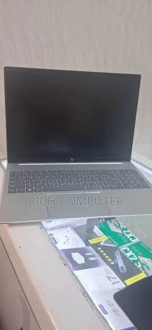 New Laptop HP Pavilion 15 16GB Intel Core i7 SSD 1T