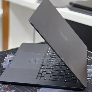 New Laptop Apple MacBook Air 2025 M4 16GB Apple M4 SSD 256GB