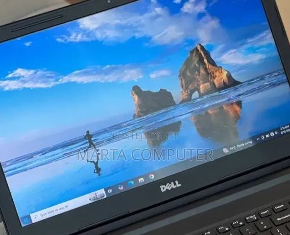 New Laptop Dell Vostro 15 3000 8GB Intel Core i5 HDD 500GB
