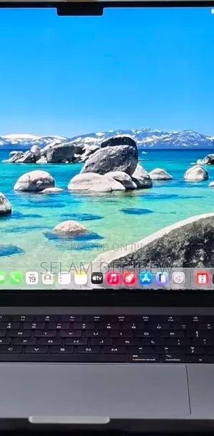 New Laptop Apple MacBook Pro 2023 M2 16GB Apple M2 SSD 512GB