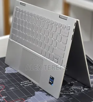 New Laptop HP Envy x360 16GB Intel Core i7 SSD 512GB