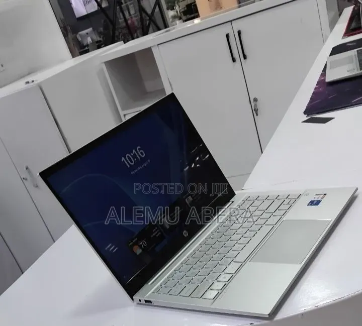 New Laptop HP Pavilion 14 16GB Intel Core i5 SSD 512GB