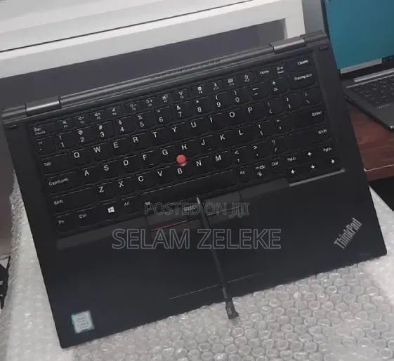 New Laptop Lenovo 8GB Intel Core i5 SSD 256GB