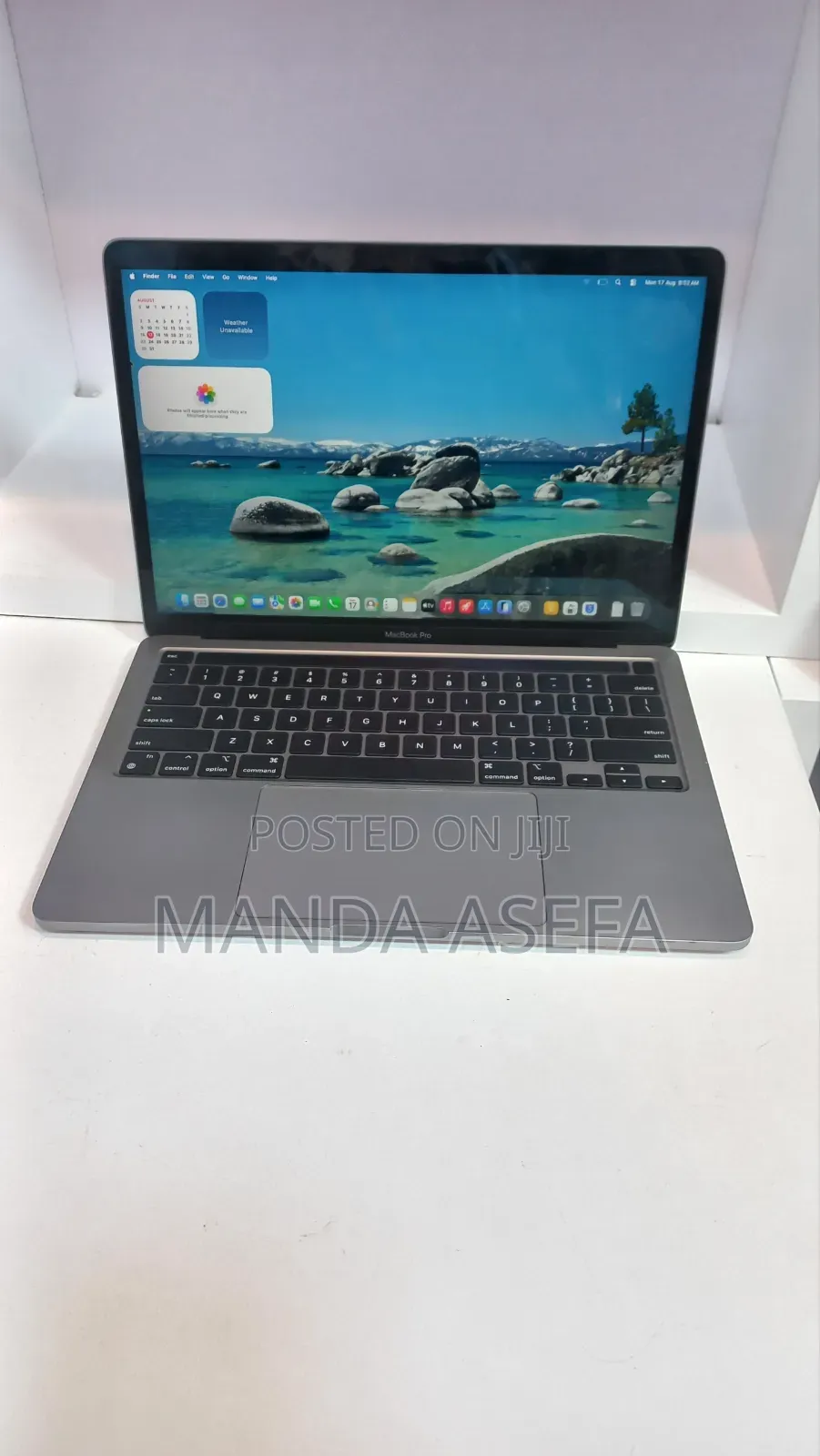 New Laptop Apple MacBook Pro 2020 M1 8GB Apple M1 SSD 256GB