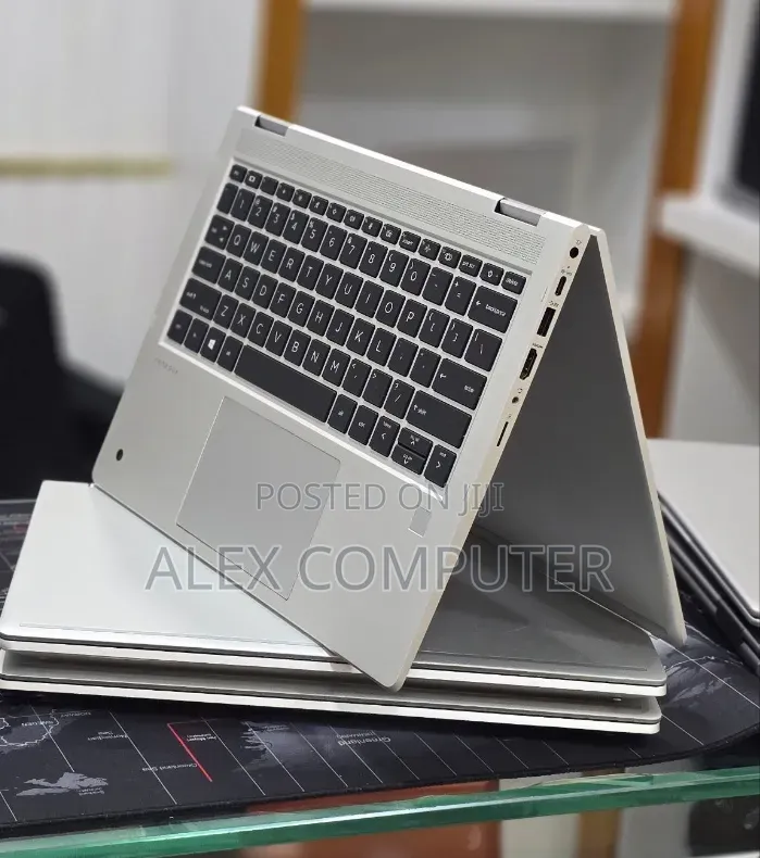 New Laptop HP 16GB AMD Ryzen 5 SSD 512GB