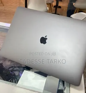 New Laptop Apple MacBook Pro 2019 16GB Intel Core i9 SSD 1T