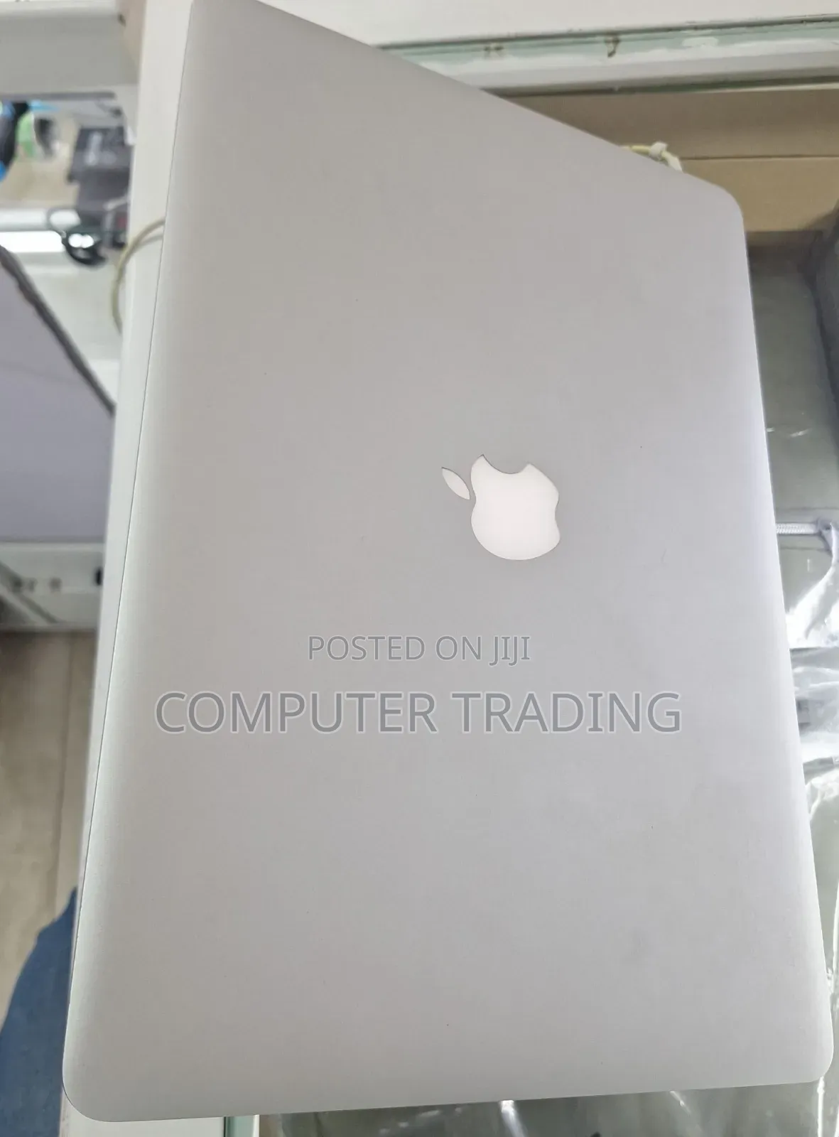 New Laptop Apple MacBook 2015 16GB Intel Core i7 SSD 256GB