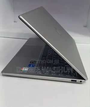New Laptop HP Stream Notebook 16GB Intel Core i5 SSD 1T