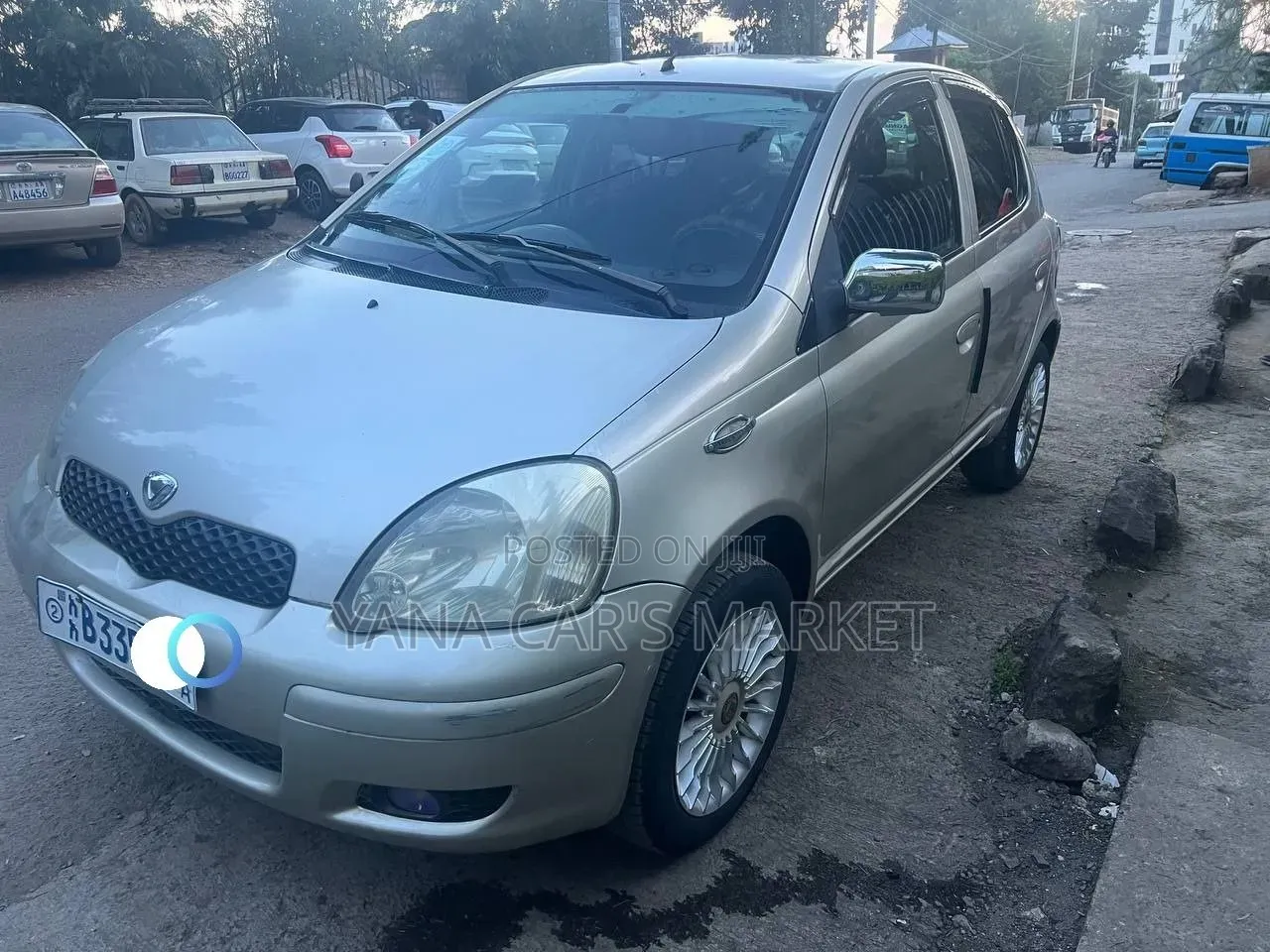 Toyota Vitz 2003 Blue