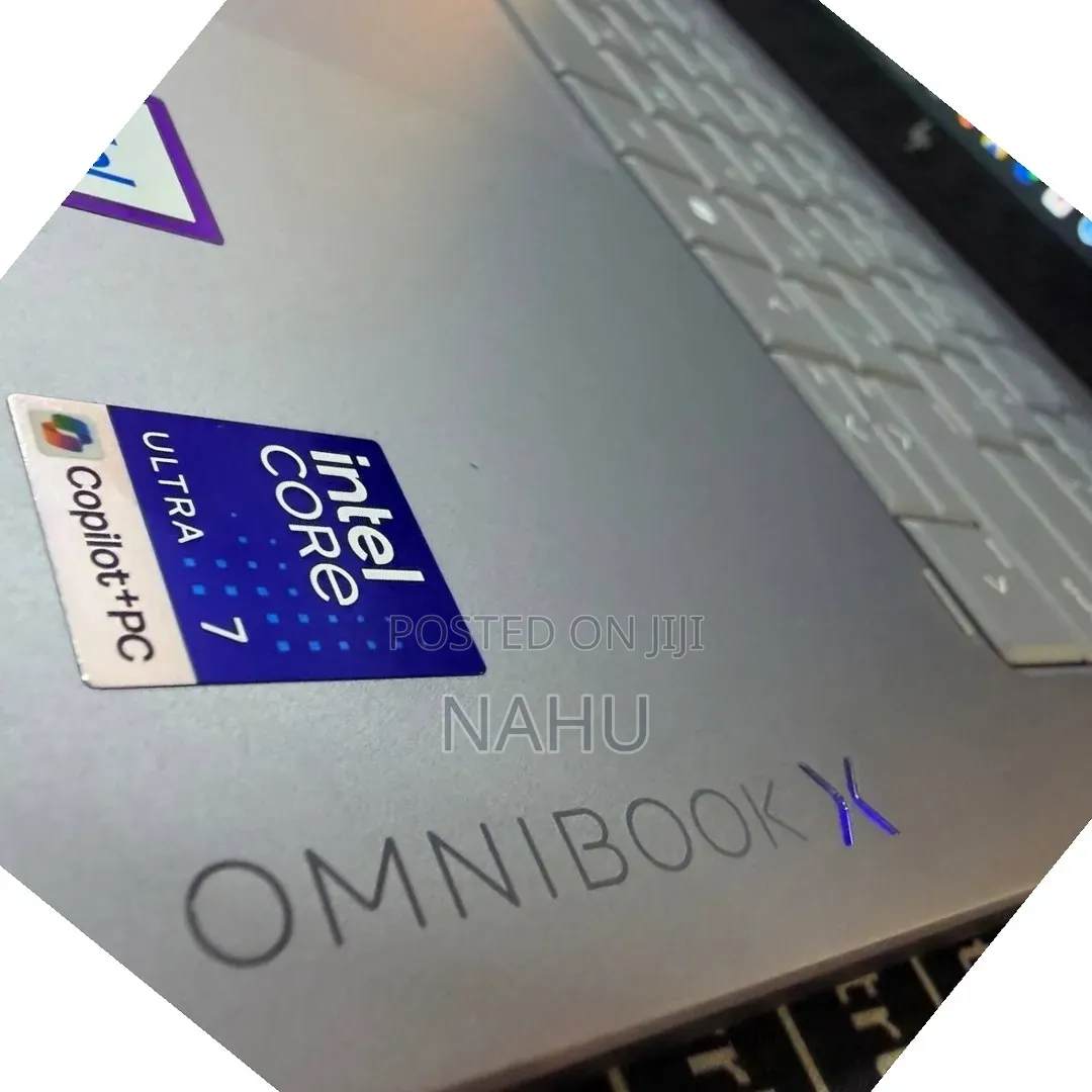 New Laptop HP OmniBook 5 14" 16GB Intel Core Ultra 7 SSD 1T