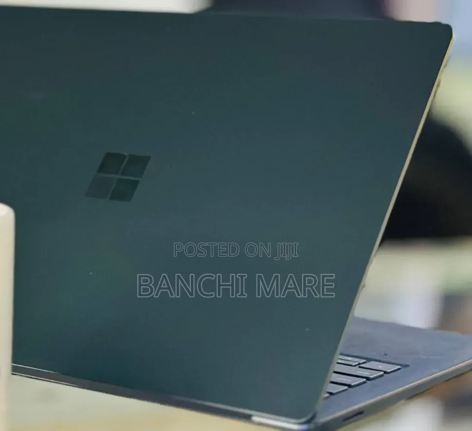 New Laptop Microsoft Surface Laptop 3 8GB Intel Core i5 SSD 256GB