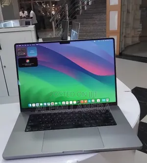 New Laptop Apple MacBook Pro 2021 M1 32GB Apple M1 Pro SSD 1T