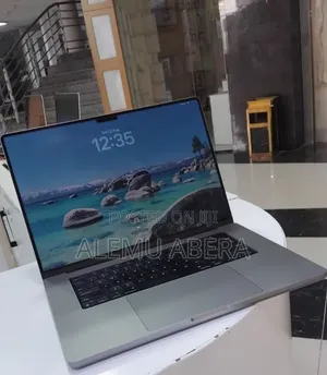 New Laptop Apple MacBook Pro 2021 M1 32GB Apple M1 Pro SSD 1T