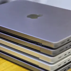 New Laptop Apple MacBook Pro 2021 M1 16GB Intel Core i5 SSD 512GB
