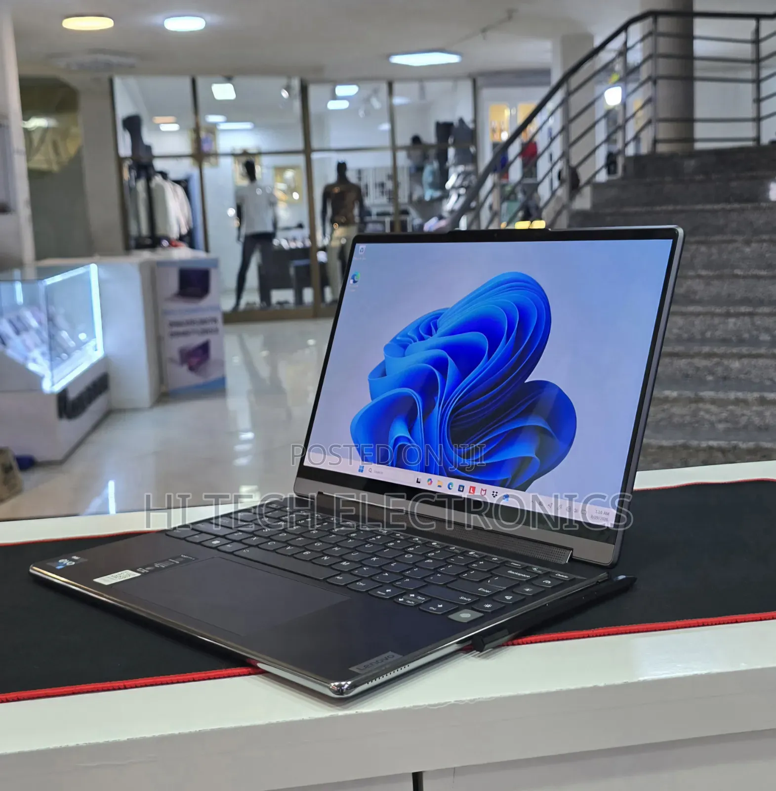 New Laptop Lenovo Yoga Pro 9i Aura Edition 16GB Intel Core i7 SSD 1T