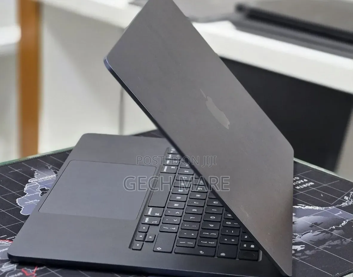 New Laptop HP EliteBook 830 G5 32GB Intel Core i7 SSD 512GB