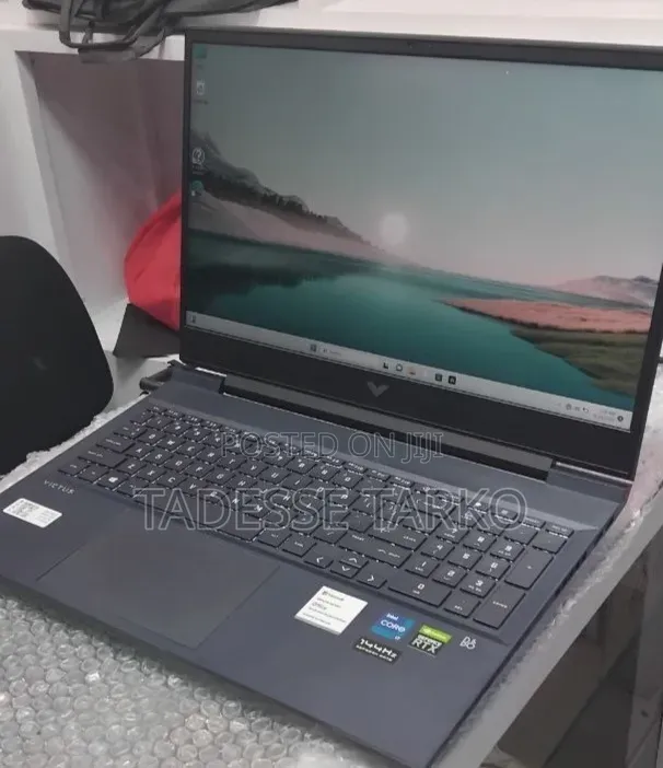 New Laptop HP Victus 16 16GB Intel Core i7 SSD 512GB
