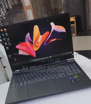 New Laptop HP Victus 16 16GB Intel Core i7 SSD 1T