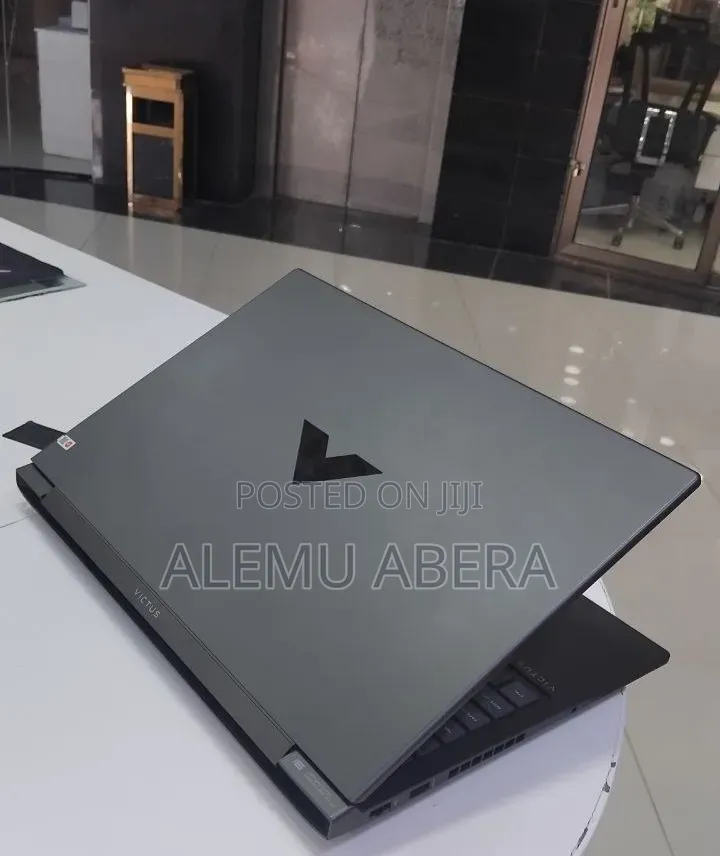 New Laptop HP Victus 16 16GB Intel Core i7 SSD 1T