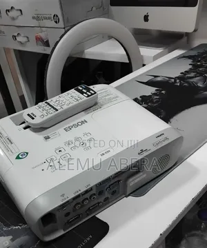 BRAND NEW  EPSON Projector 
👉Has Remote 
Model Name:  EB-x39
Hardwar