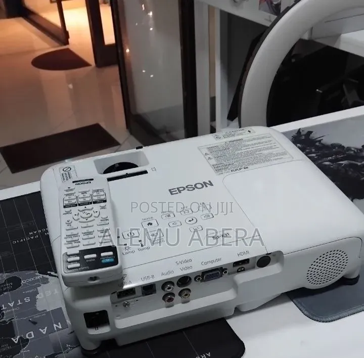 Brand New
Epson Projector 
Model Name:  EB-x31
Hardware Interface: