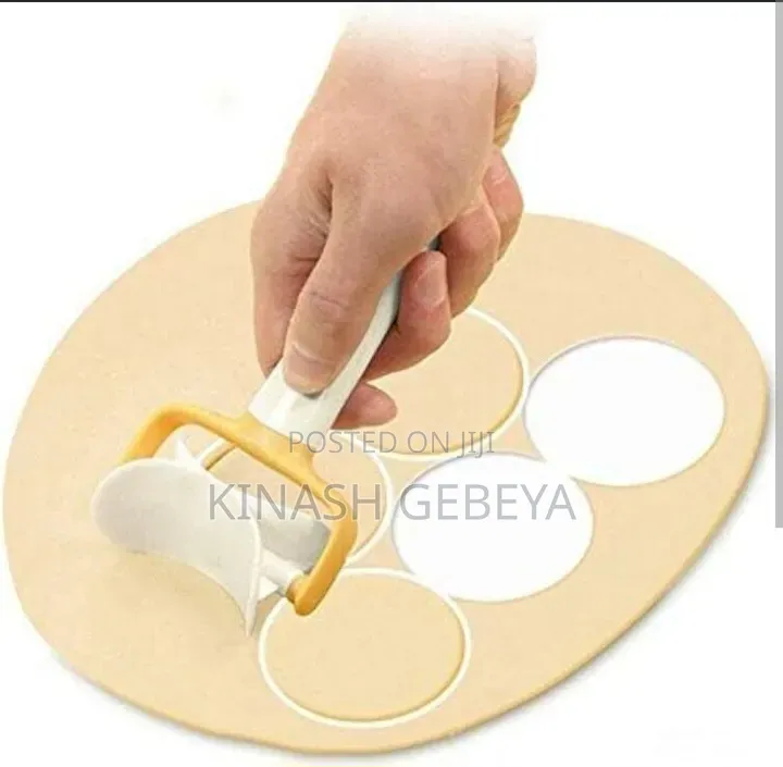 Top Quality Kitchen Cookie and Dough Cutter