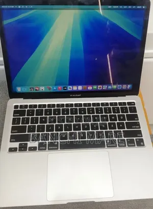 New Laptop Apple MacBook Air 2020 M1 8GB Apple M1 SSD 256GB