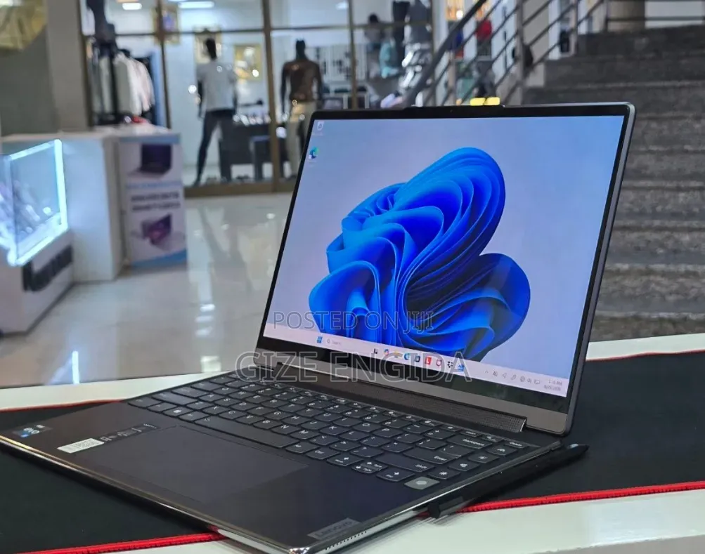 New Laptop Lenovo Yoga 9i 16GB Intel Core i7 SSD 1T