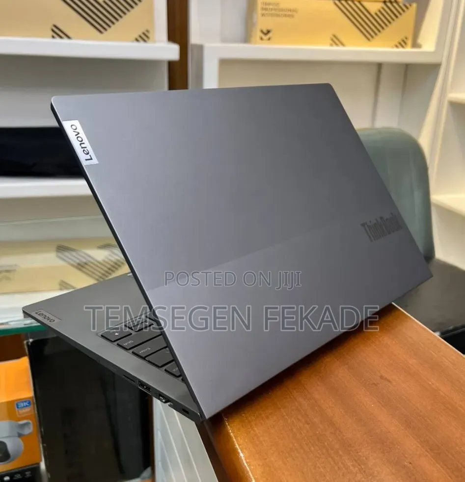 New Laptop Lenovo Thinkbook 14 16GB Intel Core i7 SSD 512GB