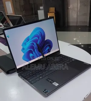 New Laptop Lenovo Yoga 9i 16GB Intel Core i7 SSD 1T