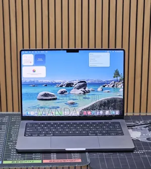 New Laptop Apple MacBook Pro 2021 M1 16GB Apple M1 Pro SSD 512GB