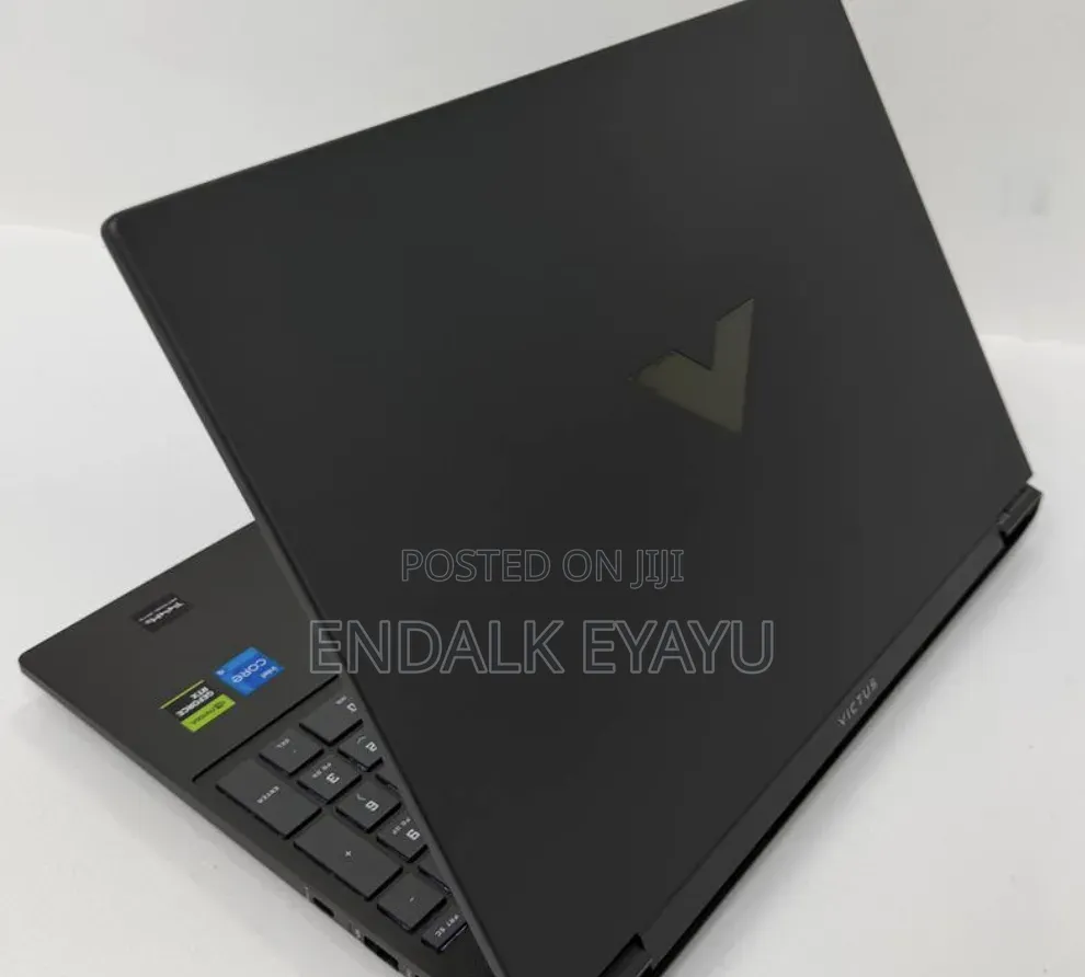 New Laptop HP Victus 15 16GB Intel Core i5 SSD 512GB