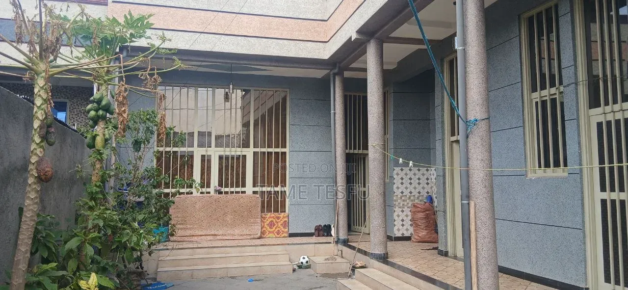 Furnished 2bdrm House in ዱካም, Oromia-Finfinne for sale