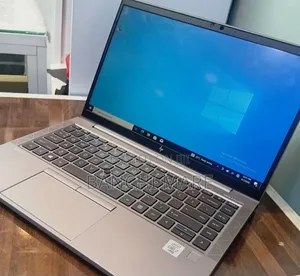 New Laptop HP ZBook Firefly 14 G7 16GB Intel Core i7 SSD 512GB