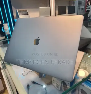 New Laptop Apple MacBook Pro 2019 32GB Intel Core i9 SSD 1T